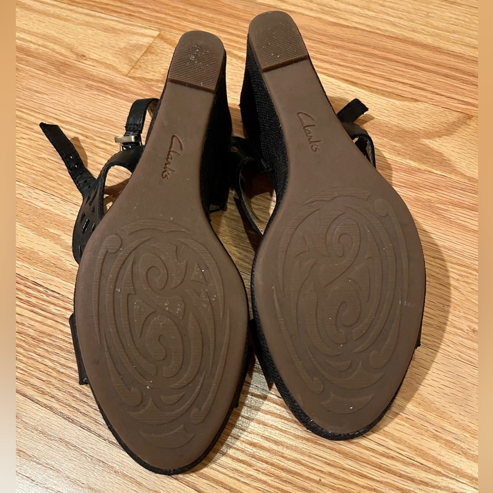 Clark’s Artisan Wedge Sandals - Picture 2 of 6